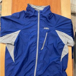 Patagonia windbreaker